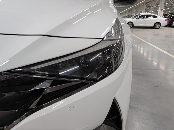 Hyundai Elantra VII (CN7) с пробегом 2022 года, цена 2 350 000 рублей, 41285 км, седан, Автокод Объявления