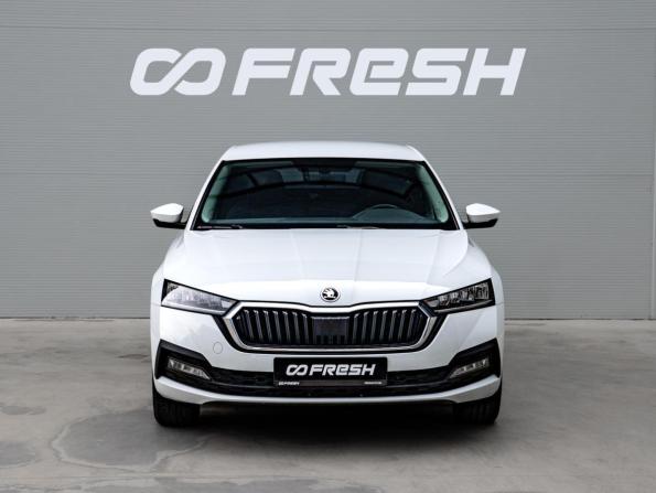 Skoda Octavia IV (A8) с пробегом 2021 года, цена 2 435 000 рублей, 60132 км, лифтбек, Автокод Объявления