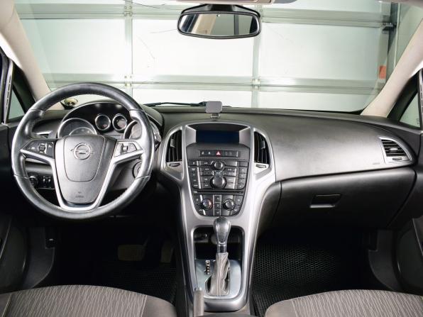 Opel Astra J Рестайлинг с пробегом 2013 года, цена 745 997 рублей, 158461 км, седан, Автокод Объявления
