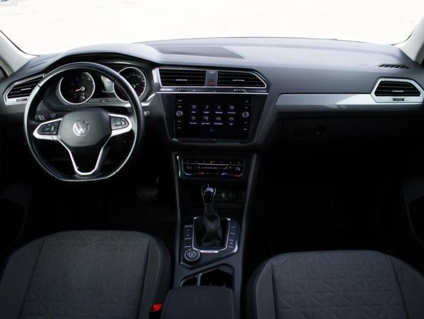 Volkswagen Tiguan II Рестайлинг с пробегом 2021 года, цена 2 620 389 рублей, 142662 км, внедорожник, Автокод Объявления