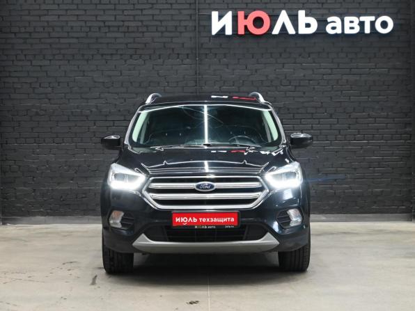 Ford Kuga II Рестайлинг с пробегом 2019 года, цена 1 700 000 рублей, 194960 км, внедорожник, Автокод Объявления