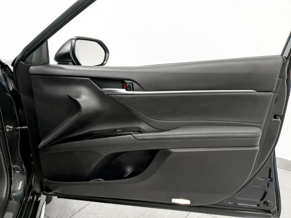 Toyota Camry VIII (XV70) Рестайлинг с пробегом 2023 года, цена 3 385 000 рублей, 92734 км, седан, Автокод Объявления