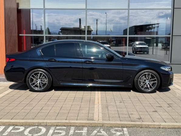 BMW 5 серии VII (G30/G31/G38) Рестайлинг с пробегом 2021 года, цена 5 200 000 рублей, 39777 км, седан, Автокод Объявления