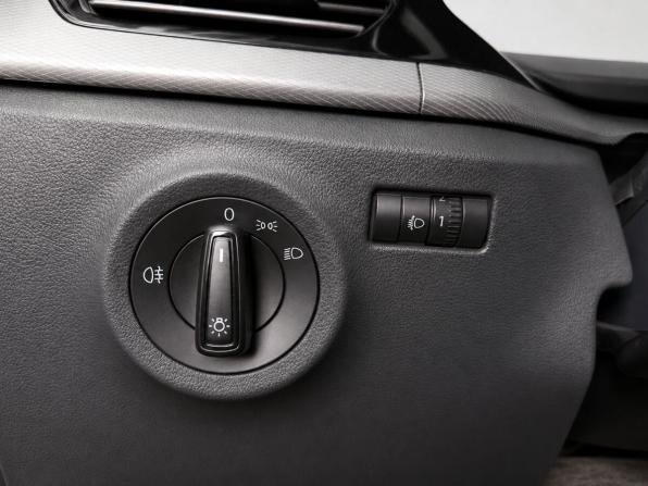 Volkswagen Polo VI с пробегом 2022 года, цена 1 579 000 рублей, 95000 км, лифтбек, Автокод Объявления