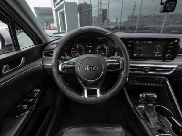 Kia K5 III с пробегом 2021 года, цена 1 575 000 рублей, 198825 км, седан, Автокод Объявления