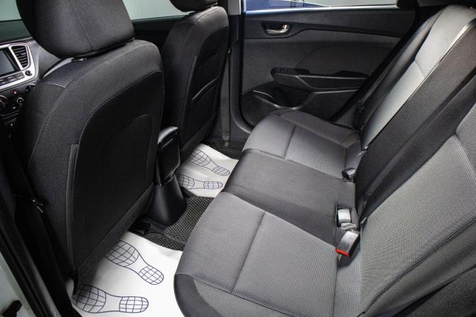 Hyundai Solaris II с пробегом 2017 года, цена 1 099 000 рублей, 139000 км, седан, Автокод Объявления