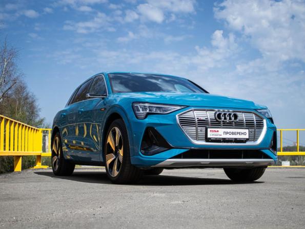 Audi e-tron I с пробегом 2020 года, цена 4 300 000 рублей, 98210 км, внедорожник, Автокод Объявления