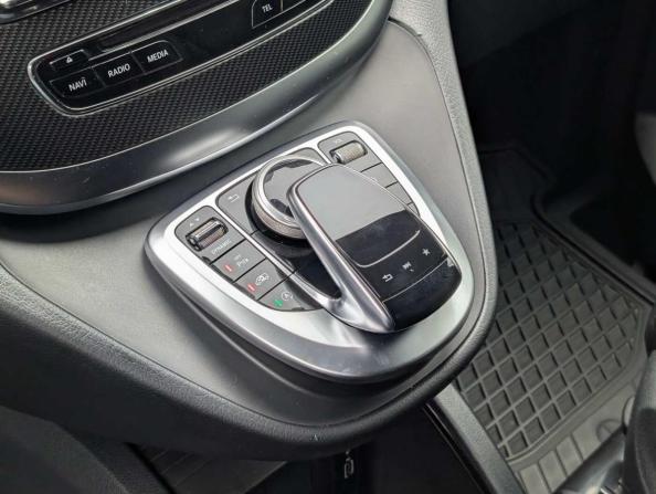 Mercedes-Benz V-Класс III (W447) с пробегом 2019 года, цена 4 097 000 рублей, 189546 км, минивэн, Автокод Объявления