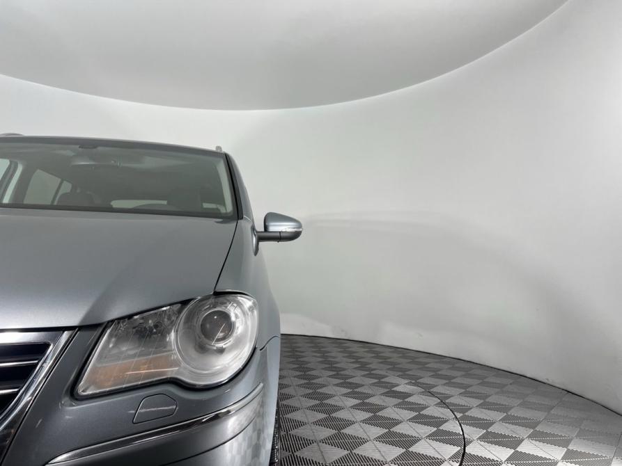 Volkswagen Touran I Рестайлинг Архангельск  - изображение 9