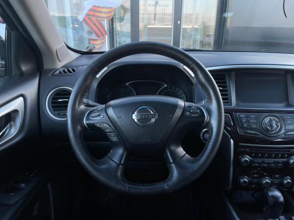 Nissan Pathfinder IV с пробегом 2014 года, цена 1 370 000 рублей, 174902 км, внедорожник, Автокод Объявления