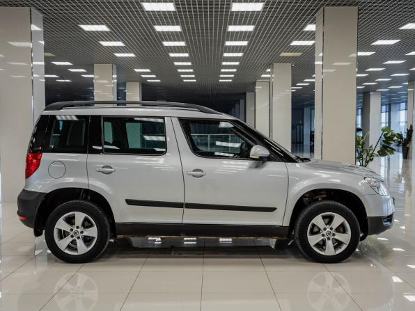 Skoda Yeti I с пробегом 2010 года, цена 726 000 рублей, 147694 км, внедорожник, Автокод Объявления