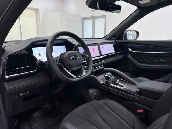 Geely Monjaro I с пробегом 2024 года, цена 3 750 000 рублей, 5811 км, внедорожник, Автокод Объявления