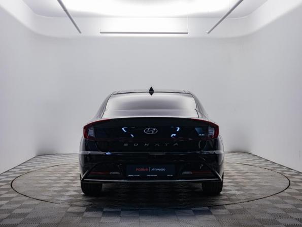 Hyundai Sonata VIII (DN8) с пробегом 2022 года, цена 2 690 000 рублей, 56127 км, седан, Автокод Объявления