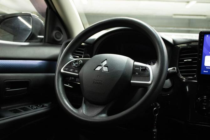 Mitsubishi Outlander III с пробегом 2013 года, цена 1 399 000 рублей, 182398 км, внедорожник, Автокод Объявления