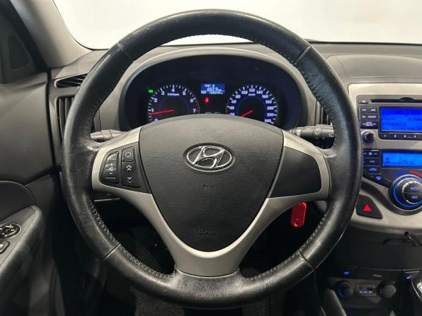 Hyundai i30 I Рестайлинг с пробегом 2011 года, цена 699 000 рублей, 168204 км, хэтчбек, Автокод Объявления