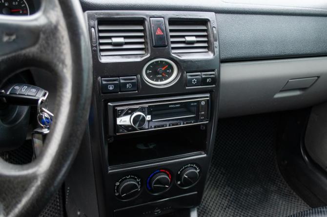 Lada (ВАЗ) Priora I с пробегом 2010 года, цена 233 000 рублей, 250000 км, хэтчбек, Автокод Объявления