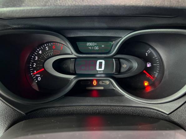 Renault Kaptur I с пробегом 2017 года, цена 1 490 000 рублей, 89654 км, внедорожник, Автокод Объявления