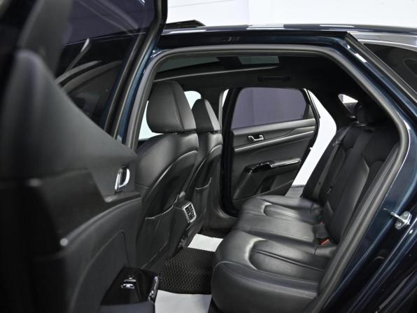 Kia K5 III с пробегом 2021 года, цена 2 349 000 рублей, 110000 км, седан, Автокод Объявления