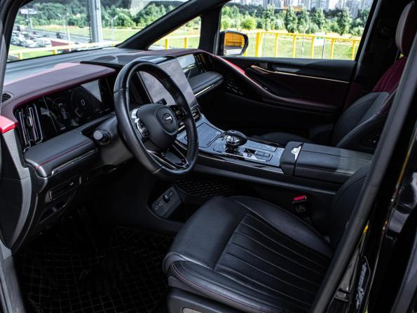 GAC M8 с пробегом 2024 года, цена 4 499 000 рублей, 16995 км, минивэн, Автокод Объявления