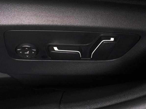 BMW 5 серии VIII (G60/G61/G68) с пробегом 2024 года, цена 7 599 000 рублей, 6078 км, седан, Автокод Объявления