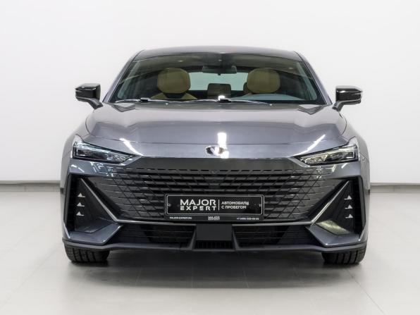 Changan UNI-V I с пробегом 2023 года, цена 2 190 000 рублей, 24964 км, лифтбек, Автокод Объявления