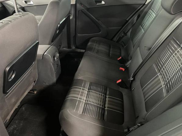 Volkswagen Tiguan I Рестайлинг с пробегом 2015 года, цена 1 699 000 рублей, 128000 км, внедорожник, Автокод Объявления