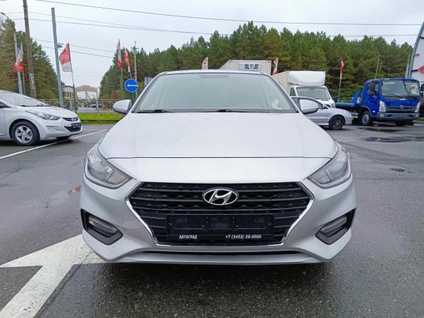 Hyundai Solaris II с пробегом 2017 года, цена 1 259 995 рублей, 77014 км, седан, Автокод Объявления