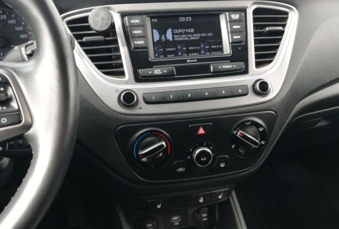 Hyundai Solaris II с пробегом 2020 года, цена 1 427 000 рублей, 115000 км, седан, Автокод Объявления