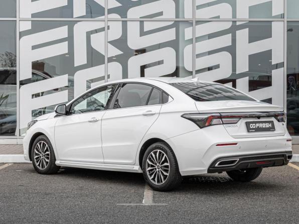 Omoda S5 с пробегом 2023 года, цена 1 630 000 рублей, 12250 км, седан, Автокод Объявления