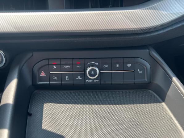 Haval F7x I Рестайлинг с пробегом 2023 года, цена 2 012 700 рублей, 44128 км, внедорожник, Автокод Объявления
