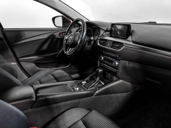 Mazda 6 III (GJ) Рестайлинг с пробегом 2015 года, цена 1 544 000 рублей, 133192 км, седан, Автокод Объявления