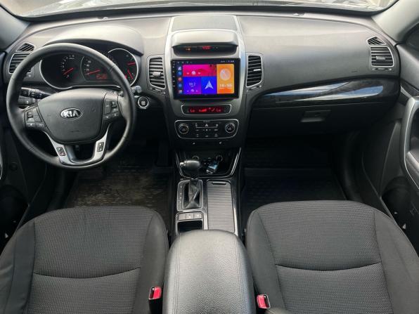 Kia Sorento II Рестайлинг с пробегом 2017 года, цена 1 550 000 рублей, 352129 км, внедорожник, Автокод Объявления