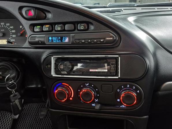 Chevrolet Niva I Рестайлинг с пробегом 2011 года, цена 449 000 рублей, 98716 км, внедорожник, Автокод Объявления