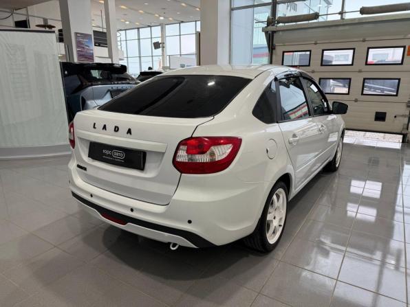 Lada (ВАЗ) Granta I Рестайлинг с пробегом 2023 года, цена 900 000 рублей, 48247 км, лифтбек, Автокод Объявления