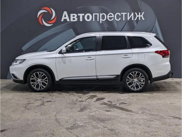 Mitsubishi Outlander III Рестайлинг 2 с пробегом 2015 года, цена 1 665 000 рублей, 169262 км, внедорожник, Автокод Объявления