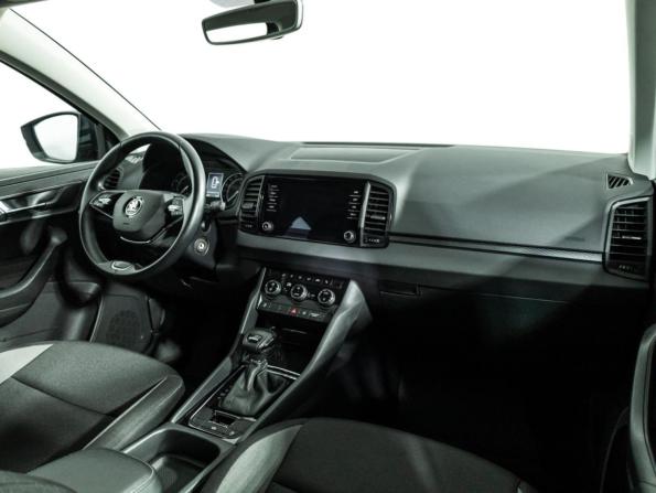 Skoda Karoq I с пробегом 2020 года, цена 2 170 000 рублей, 48458 км, внедорожник, Автокод Объявления