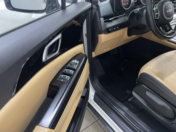 Kia Carnival IV с пробегом 2021 года, цена 3 950 000 рублей, 80791 км, минивэн, Автокод Объявления
