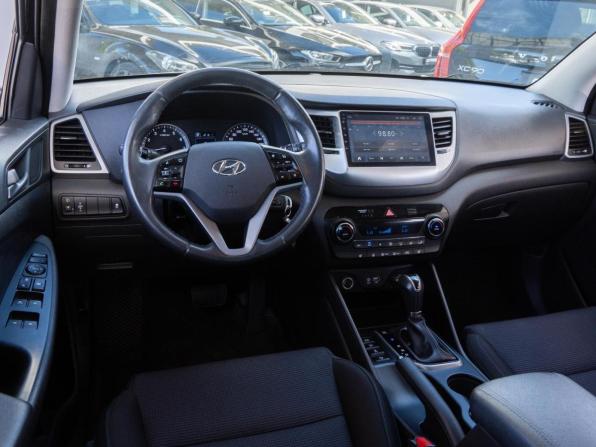 Hyundai Tucson III с пробегом 2017 года, цена 1 789 070 рублей, 108762 км, внедорожник, Автокод Объявления