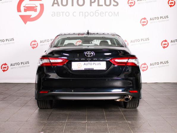 Toyota Camry VIII (XV70) Рестайлинг с пробегом 2022 года, цена 3 129 000 рублей, 136000 км, седан, Автокод Объявления