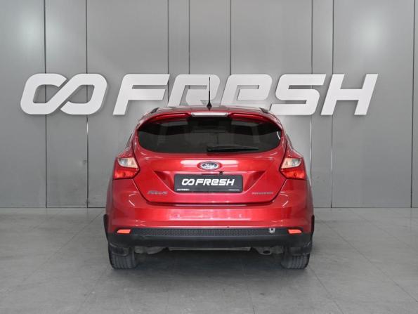Ford Focus III с пробегом 2014 года, цена 980 000 рублей, 195765 км, хэтчбек, Автокод Объявления
