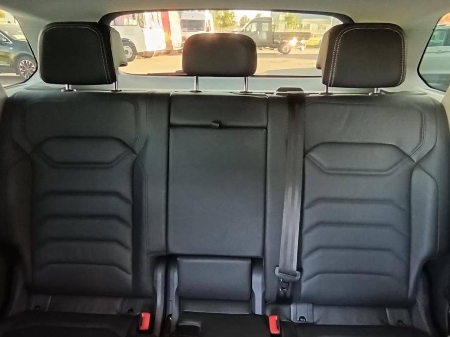 Volkswagen Touareg III Санкт-Петербург  - изображение 15