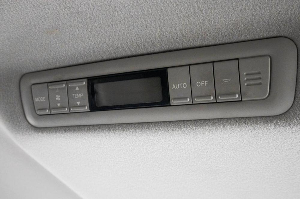 Toyota Alphard I Рестайлинг Барнаул  - изображение 25