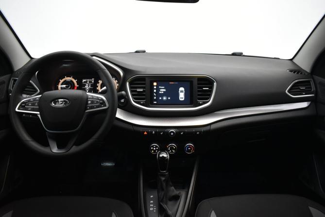 Lada (ВАЗ) Vesta I Рестайлинг (NG) с пробегом 2024 года, цена 1 370 000 рублей, 9090 км, седан, Автокод Объявления