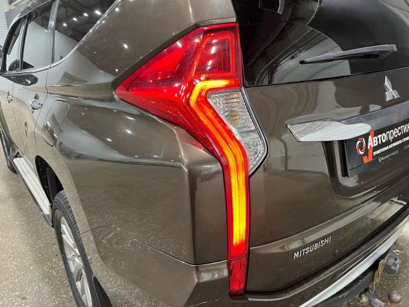 Mitsubishi Pajero Sport III с пробегом 2017 года, цена 2 480 000 рублей, 185145 км, внедорожник, Автокод Объявления