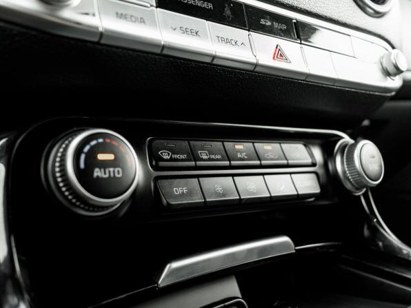 Kia Stinger I с пробегом 2018 года, цена 2 790 000 рублей, 61577 км, лифтбек, Автокод Объявления