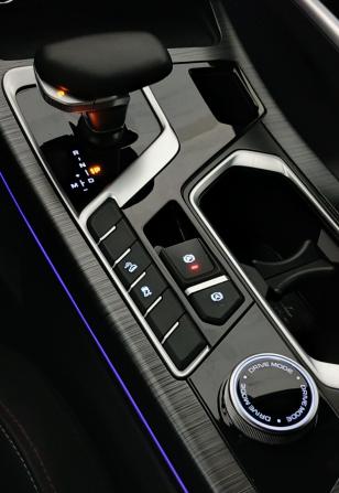 Geely Tugella I Рестайлинг с пробегом 2024 года, цена 3 049 000 рублей, 64000 км, внедорожник, Автокод Объявления