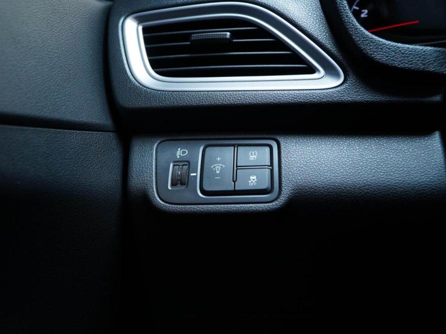 Hyundai Solaris II Рестайлинг Москва  - изображение 19