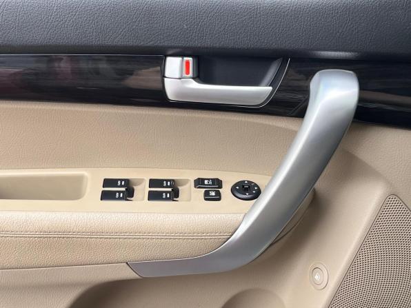 Kia Sorento II с пробегом 2012 года, цена 1 239 000 рублей, 181092 км, внедорожник, Автокод Объявления