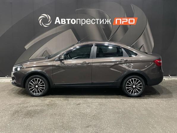 Lada (ВАЗ) Vesta I с пробегом 2019 года, цена 1 090 000 рублей, 111530 км, седан, Автокод Объявления