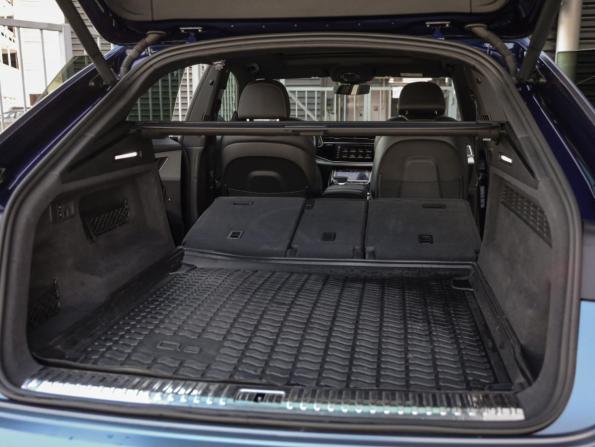 Audi Q8 I (4M) с пробегом 2019 года, цена 6 490 000 рублей, 150831 км, внедорожник, Автокод Объявления